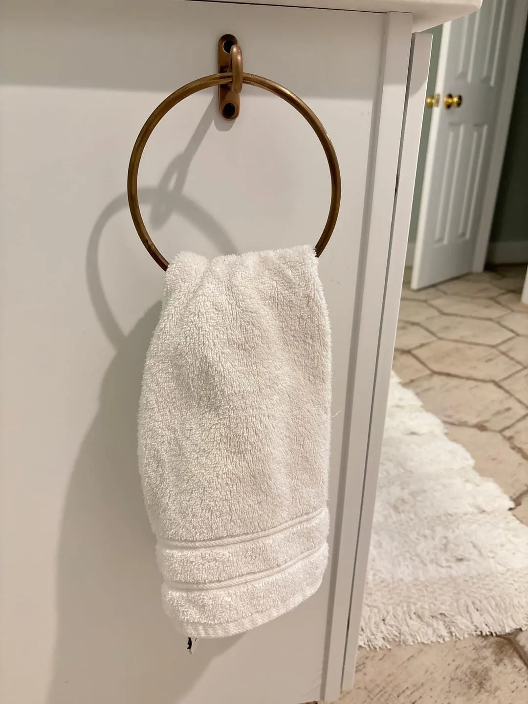 Antique Brass Towel Ring Decorative Round Hand Towel Hanger Holder Wall Mounted for Bathroom,Toilet,Kitchen Accessories Handmade & Minimalist Design (Brass Antique by Hand)