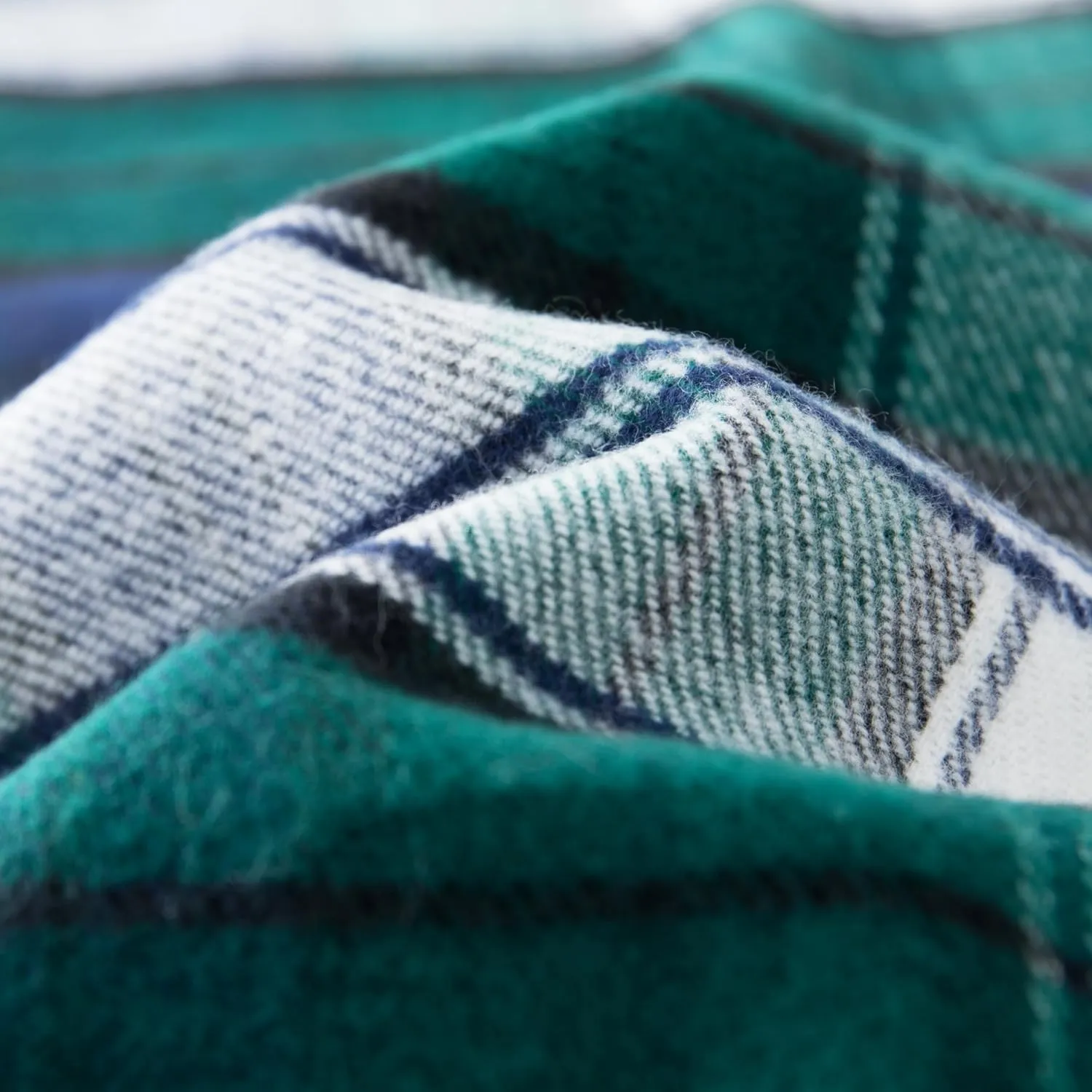CALVIN & OLIVIA Women's Fall Winter Scarf Thick Classic Plaid Scarf Wrap Warmth Soft Oversized Cashmere Feel Scarves