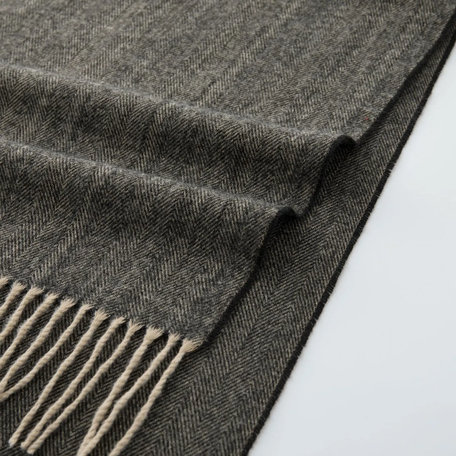 CALVIN & OLIVIA Women's Fall Winter Scarf Thick Classic Plaid Scarf Wrap Warmth Soft Oversized Cashmere Feel Scarves