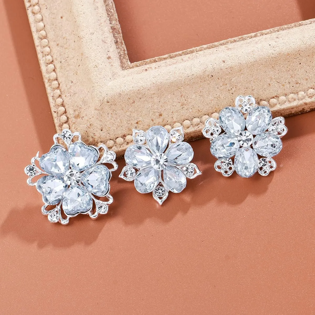 Lot 12pcs Assorted Crystal Rhinestone Flower Brooch Pin Set for Women DIY Bridal Wedding Bouquet Kit