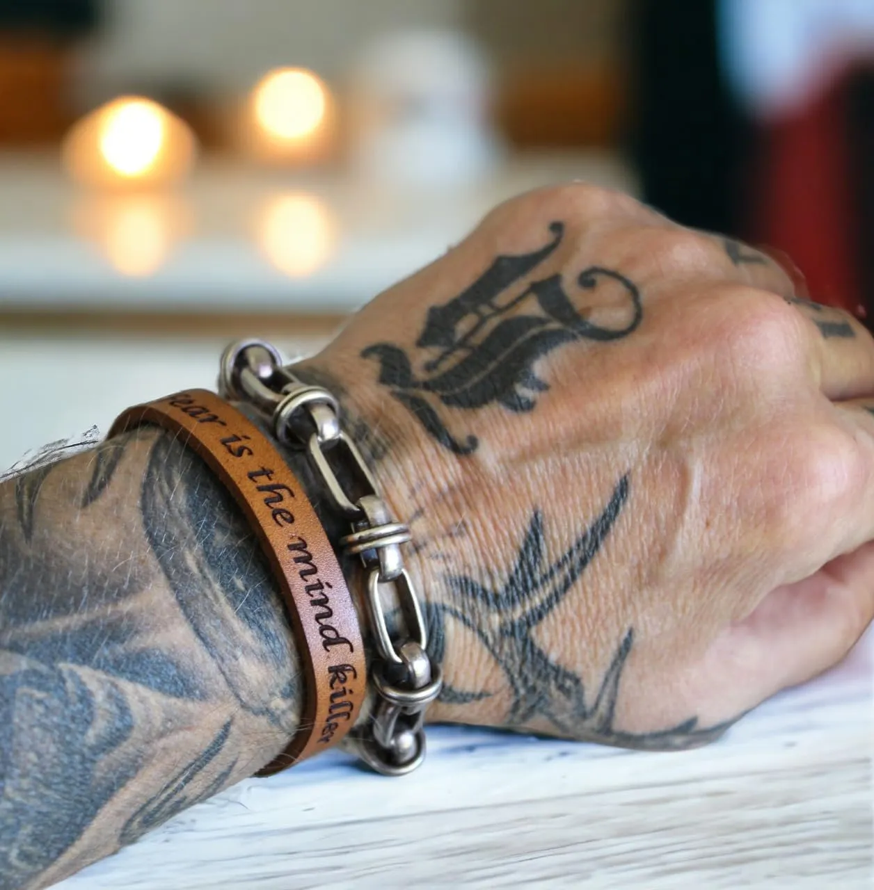 Personalized Leather Bracelet - Custom Engraved, Adjustable Full-Grain Leather, Unisex Weathered Style Gift for Men & Women