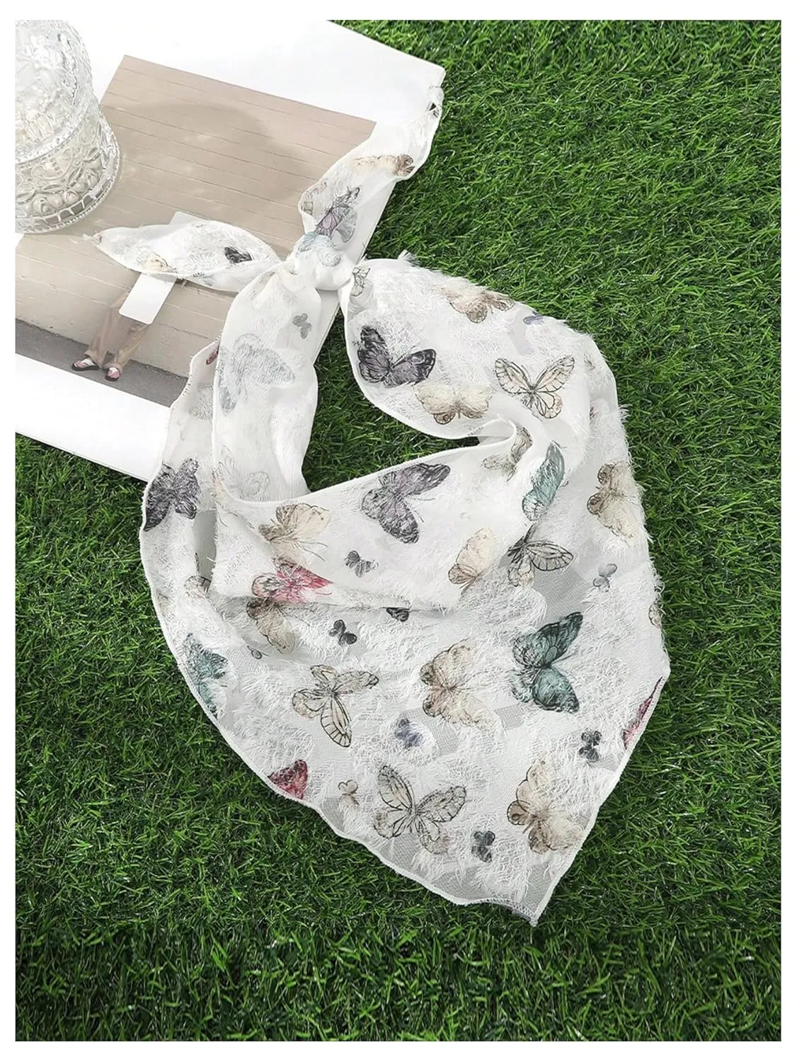 SHENHE Women's Hair Bandana Tie Back Triangle Hair Kerchief Headband Head Scarf Butterfly Print White One-Size